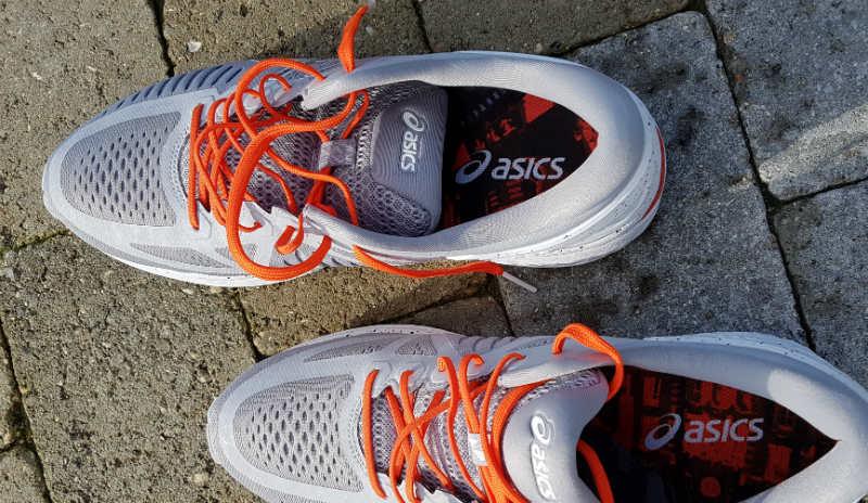 asics metarun set fra oven