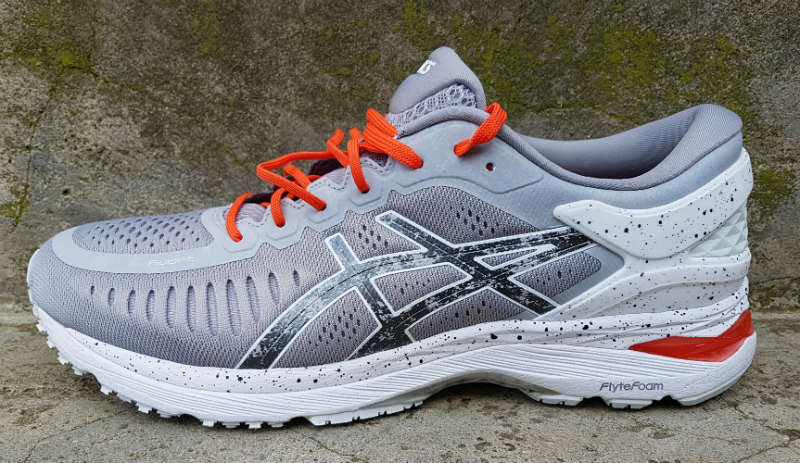 anmeldelse af asics metarun