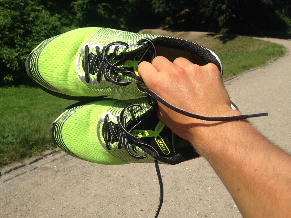 review of the pop natural running lyte33 in the 33 series