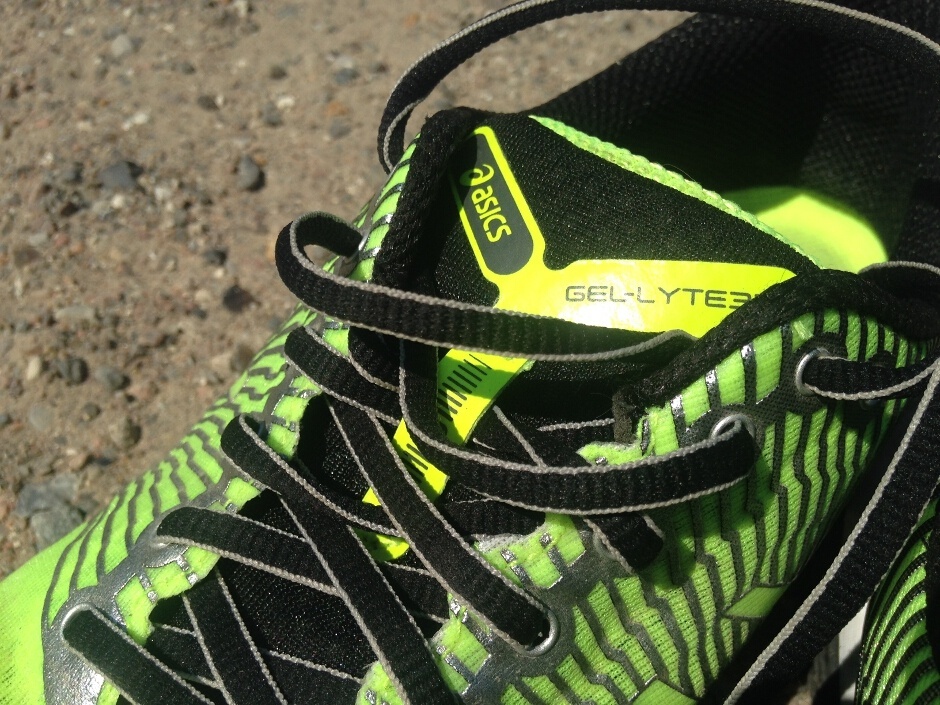 laces in lyte33