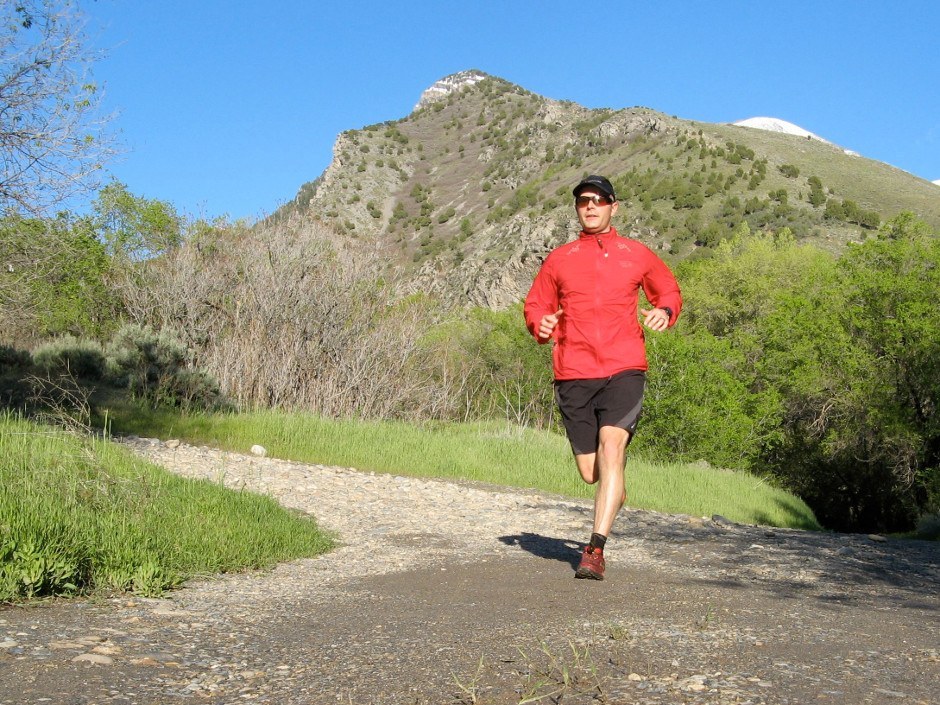 brooks trail running shoes