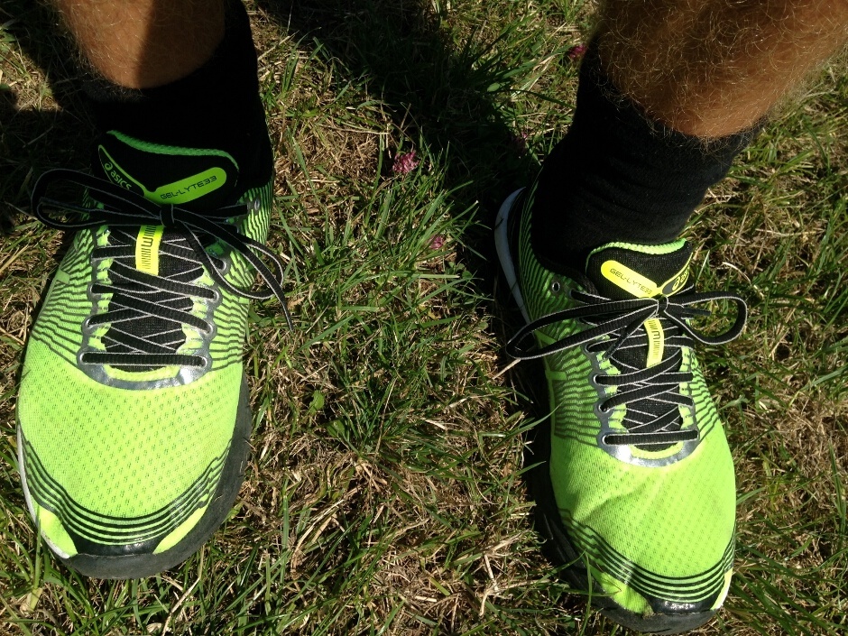 asics 33 series of natural running