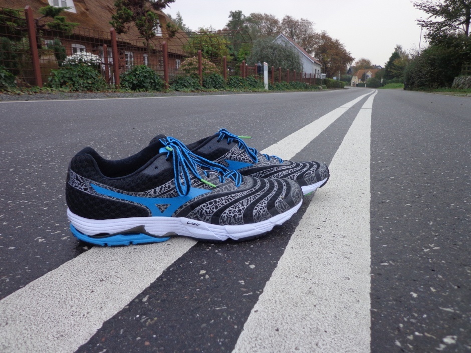 Mizuno Wave Sayonara 4 running shoes