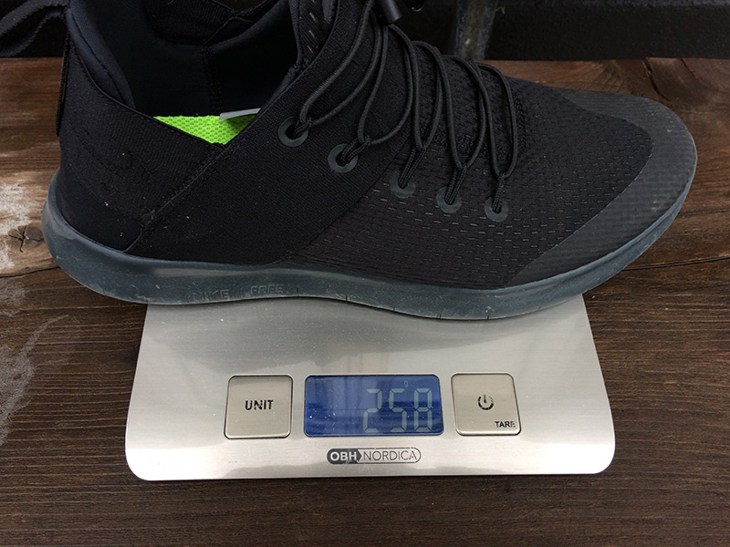weight on nike free commuter